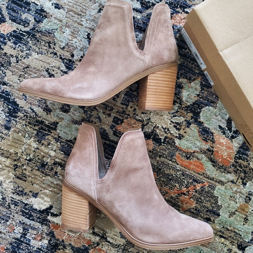 Women's Tan Ankle Boots